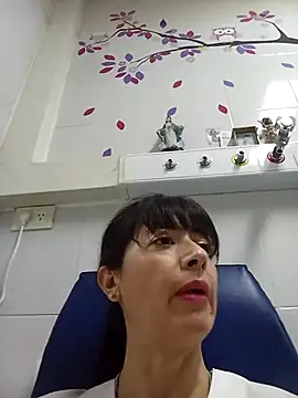 Snapshot of aphrodite_sexy chatting on September 13, 3:28 am aphrodite sexy online show from September 13, 3:28 am