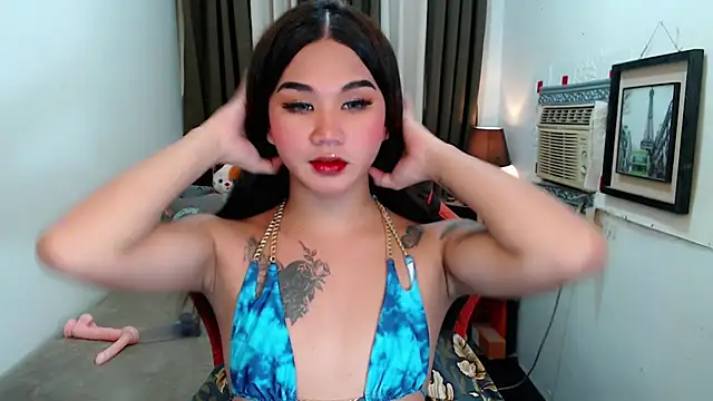 Snapshot of lil_fantacy chatting on October 20, 10:59 am lil fantacy online show from October 20, 10:59 am