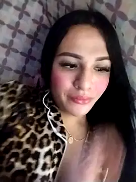 enoria1992 online show from December 2, 7:42 pm