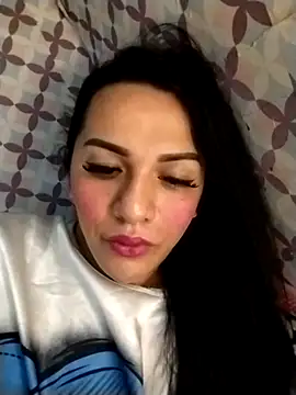 enoria1992 online show from April 8, 10:54 pm