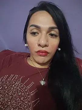 Snapshot of enoria1992 chatting on July 13, 2:47 am enoria1992 online show from July 13, 2:47 am