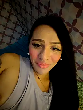 Snapshot of enoria1992 chatting on July 14, 5:23 am enoria1992 online show from July 14, 5:23 am