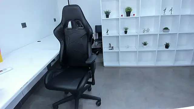 megan bigboobs  online show from November 7, 11:10 am