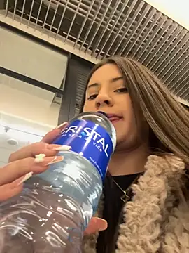 Isabella21  online show from October 30, 12:12 am