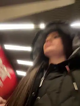 Isabella21  online show from March 1, 12:34 am