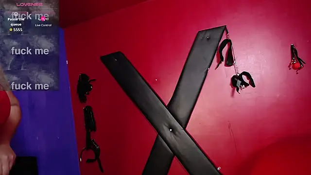 Jackson n Scarlett online show from November 11, 1:00 pm