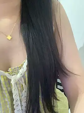 JennyQueen18 online show from March 30, 6:03 am