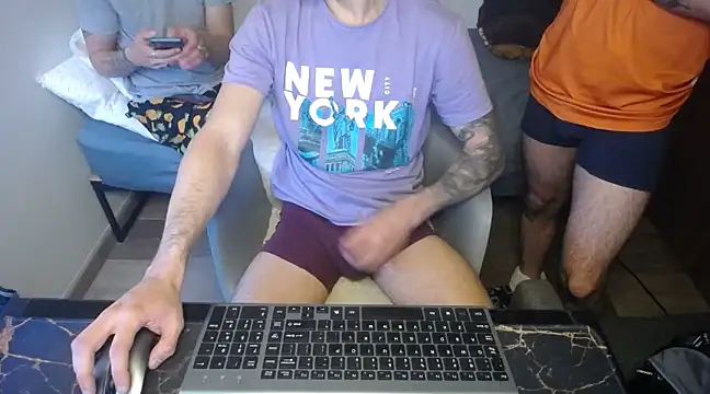 bossking017 online show from January 19, 4:57 pm