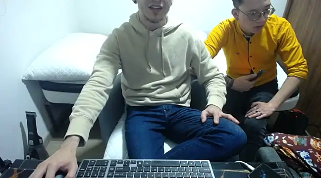 bossking017 online show from January 30, 4:06 am