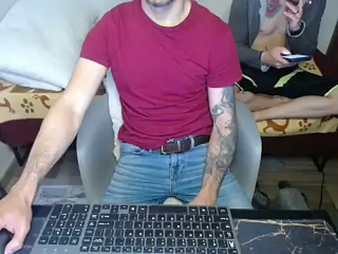 bossking017 online show from February 1, 4:11 pm