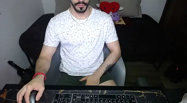 bossking017 online show from February 22, 11:46 am