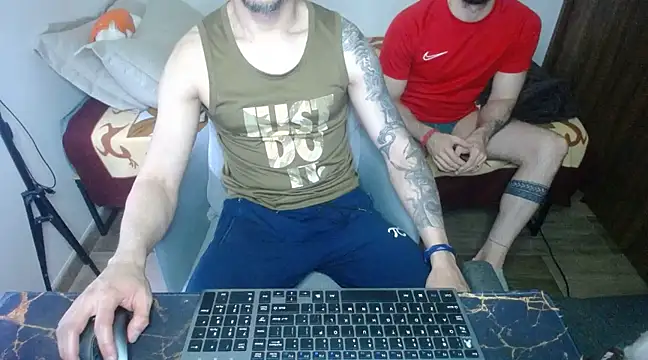 bossking017 online show from March 20, 3:58 pm