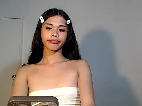 urcurlydiva online show from November 25, 5:46 pm