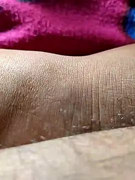 Snapshot of only-injoy chatting on November 18, 5:17 pm only-injoy online show from November 18, 5:17 pm