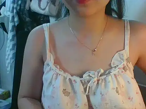 Snapshot of Linzly chatting on September 23, 3:20 am Linzly online show from September 23, 3:20 am