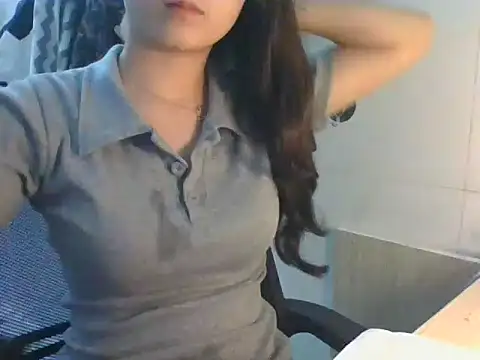 Snapshot of Linzly chatting on September 26, 9:13 am Linzly online show from September 26, 9:13 am