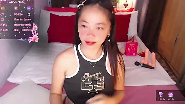 sexystela online show from April 8, 6:41 pm