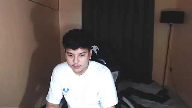 Snapshot of Prince_Killian chatting on September 22, 8:11 pm Prince Killian online show from September 22, 8:11 pm