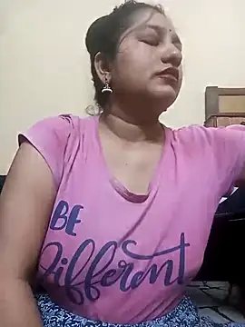 Snapshot of nisha_sweet chatting on October 1, 7:47 am nisha sweet online show from October 1, 7:47 am