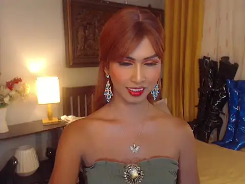 Nathalieheartt online show from September 25, 2:15 am