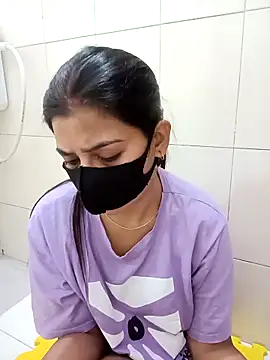 Snapshot of Hot_Jaanvi_ chatting on October 11, 5:50 am Hot Jaanvi online show from October 11, 5:50 am