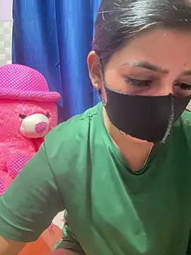 Hot Jaanvi  online show from March 13, 3:35 am