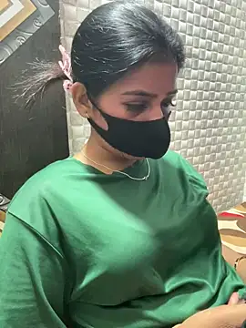 Hot Jaanvi  online show from April 17, 3:53 am