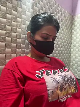 Hot Jaanvi  online show from June 11, 4:21 am