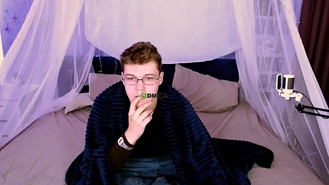 lucas long  online show from October 2, 12:45 pm