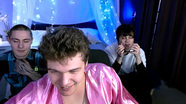 lucas long  online show from November 27, 10:28 am