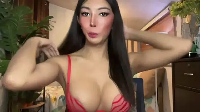 Snapshot of yuminasaixx chatting on October 16, 7:26 pm yuminasaixx online show from October 16, 7:26 pm