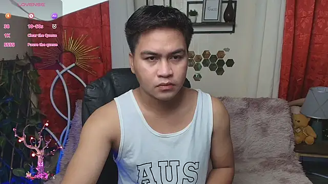 Snapshot of Asian_jayeel chatting on July 3, 2:40 am Asian jayeel online show from July 3, 2:40 am