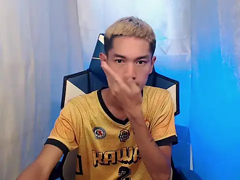 riks tyler online show from December 18, 4:07 am