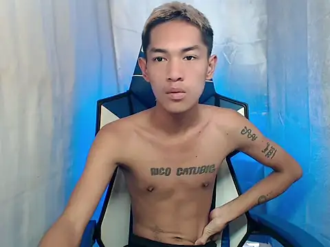 riks tyler online show from December 22, 2:41 am