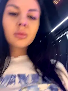 Snapshot of KenyaCruz chatting on October 16, 9:38 pm KenyaCruz online show from October 16, 9:38 pm