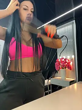 Snapshot of KenyaCruz chatting on February 3, 7:30 pm KenyaCruz online show from February 3, 7:30 pm