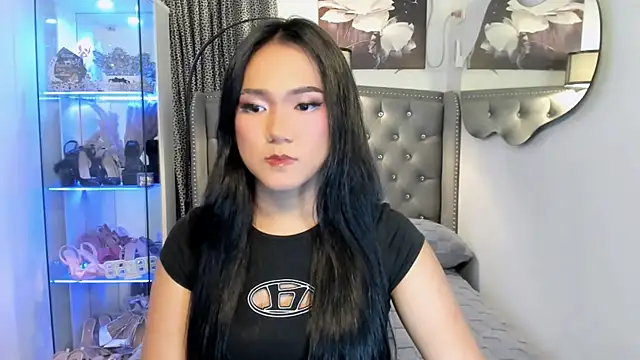 Snapshot of bigcockvenice chatting on October 14, 3:02 pm bigcockvenice online show from October 14, 3:02 pm