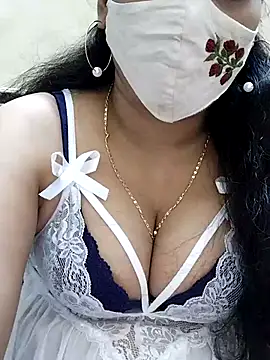 Snapshot of amelia-rani chatting on April 23, 12:29 pm amelia-rani online show from April 23, 12:29 pm