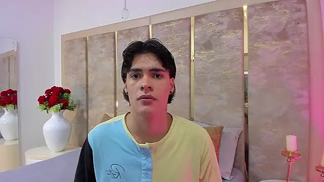 BenitoSaenz online show from January 15, 7:39 pm