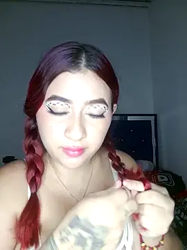 Chloe Sky love online show from November 20, 4:01 am