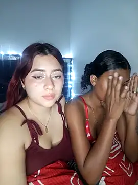 Chloe Sky love online show from February 19, 4:30 am