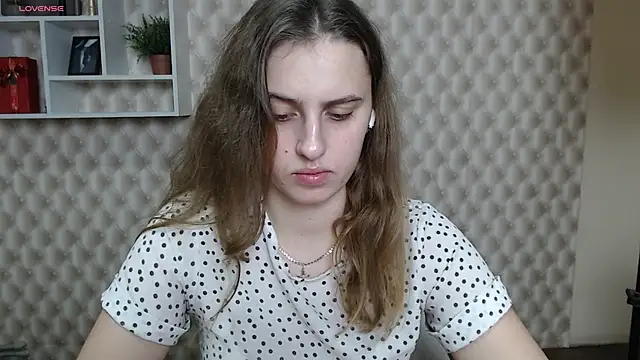 AmandaDimond  online show from November 25, 12:16 pm