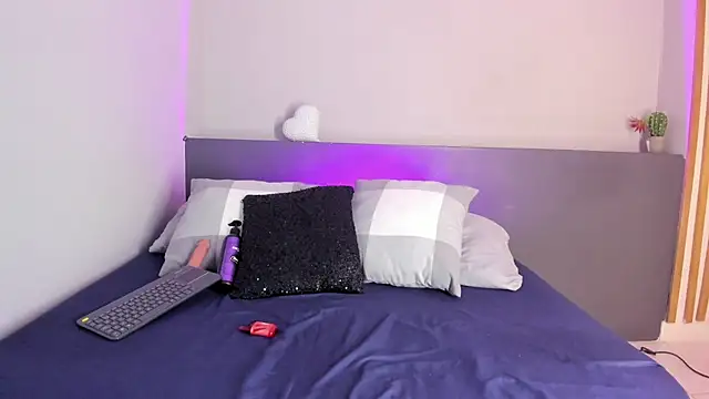 salome-gh online show from September 12, 8:09 pm