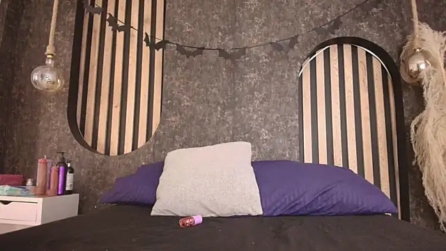 salome-gh online show from January 9, 7:59 pm