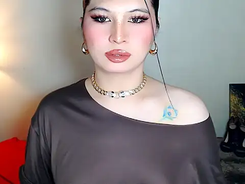 NaomiSmall online show from January 10, 8:16 am