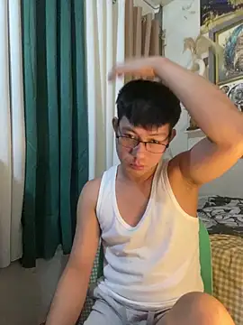 Snapshot of xshyboyx chatting on June 21, 3:25 pm xshyboyx online show from June 21, 3:25 pm