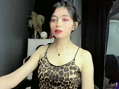 LexiLove online show from October 1, 12:11 pm