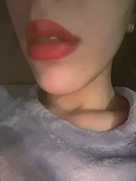 Mimisixo online show from November 28, 6:32 pm