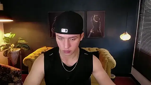 Snapshot of deivid_parker chatting on September 10, 1:44 pm deivid parker online show from September 10, 1:44 pm