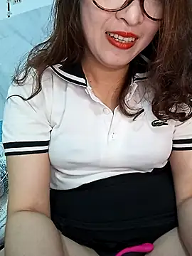 Snapshot of Ariana-Vy chatting on February 14, 2:58 pm Ariana-Vy online show from February 14, 2:58 pm